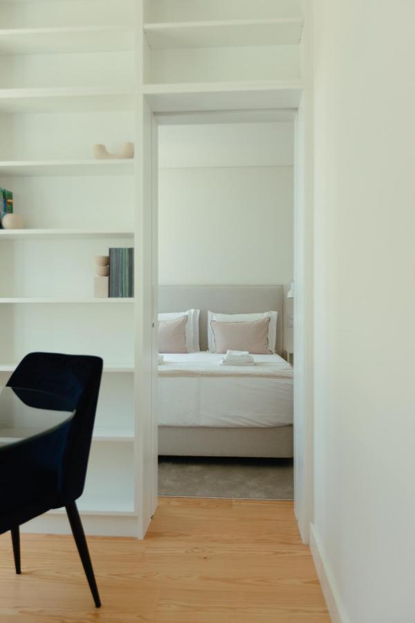 Trindade 19 - 2a Castelao Apartment Lisbon